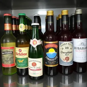 garrafas de bebidas importadas