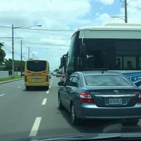 roda de ônibus solta