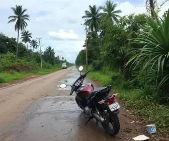 motociclista cai no Córrego Barnabé